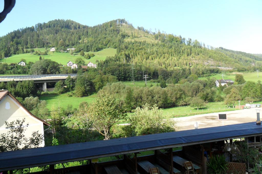 Gasthof Altes Hammerherrenhaus Uebelbach Экстерьер фото